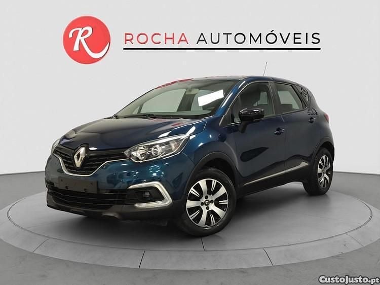 Azul Usado 2018 Renault Captur Zen SUV | € 11.899 (Bom preço) - Imagem 1/1