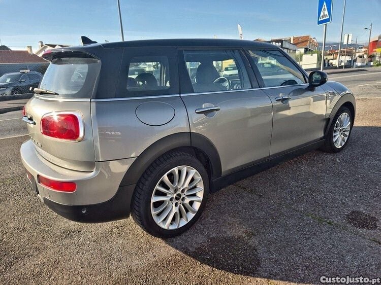 Cinza Usado 2016 Mini Cooper D Clubman Carrinha | € 17.900 (Preço justo) - Imagem 1/1
