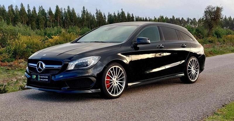 Preto Usado 2015 Mercedes CLA45 AMG Shooting Brake AMG Carrinha | € 38.950 - Imagem 1/4