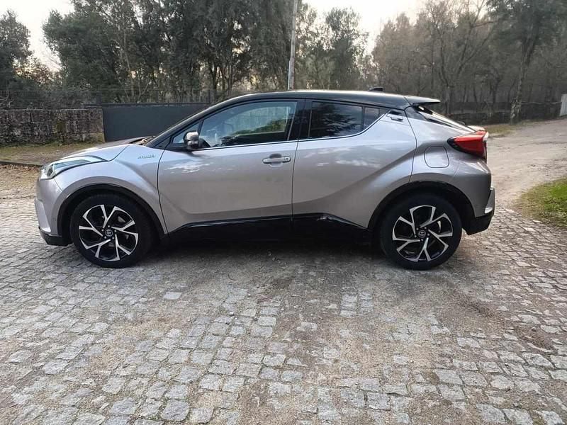 Usado Toyota C-HR 122 HP (89 kW) 2017 Cinzento SUV