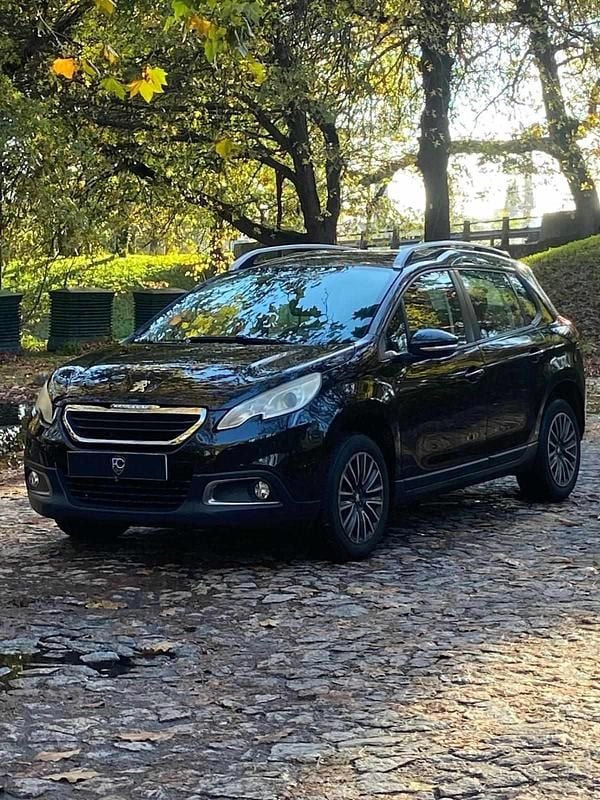 Preto Usado 2014 Peugeot 2008 SUV | € 7.450 (Super Preço) - Imagem 1/4