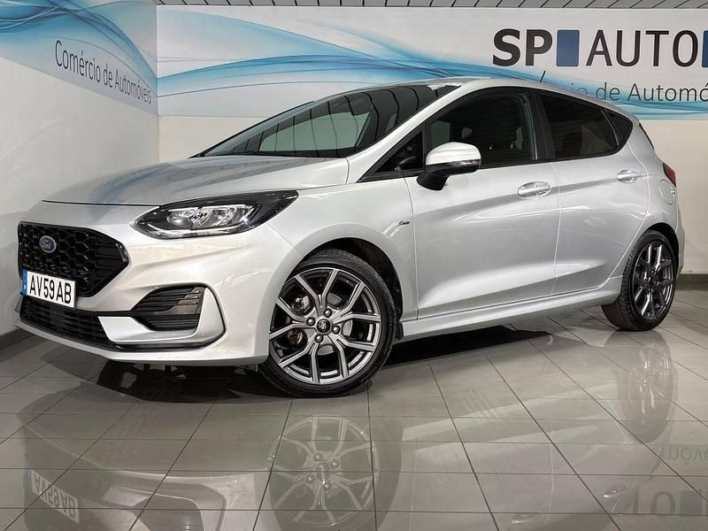 Usado Ford Fiesta ST-Line 100 HP (73 kW) 2022 Cinzento Citadino