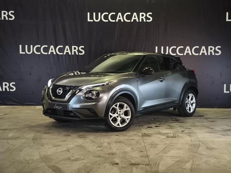Cinzento Usado 2022 Nissan Juke Acenta SUV | € 18.940 (Bom preço) - Imagem 1/4