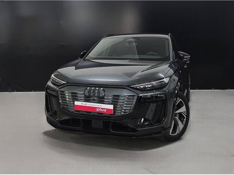 Novo Audi Q6 e-tron 239 kW (326 HP) 2025 Cinzento SUV