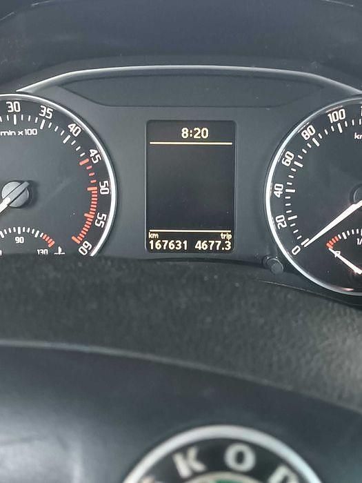 Usado 2010 Skoda Octavia Sedan | € 5.900 (Bom preço) - Imagem 1/4