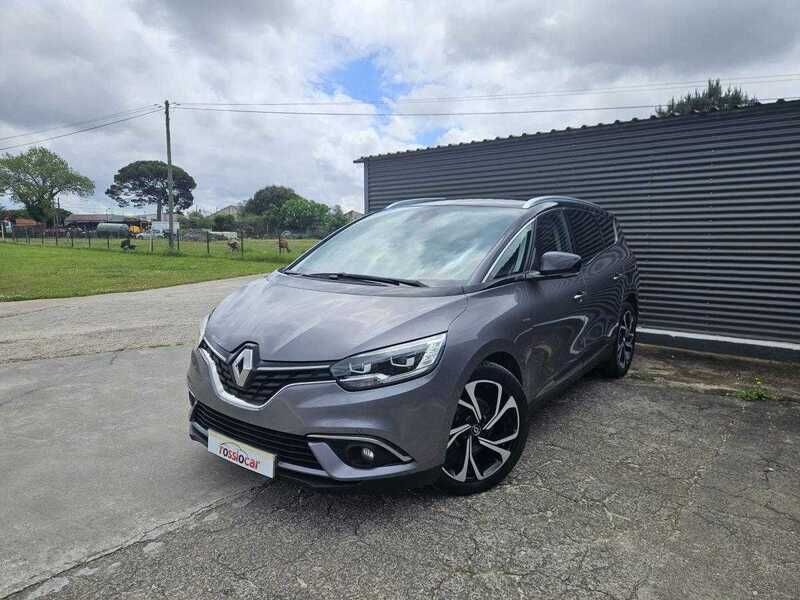Cinzento Usado 2018 Renault Grand Scénic IV Monovolume | € 19.950 (Preço justo) - Imagem 1/4