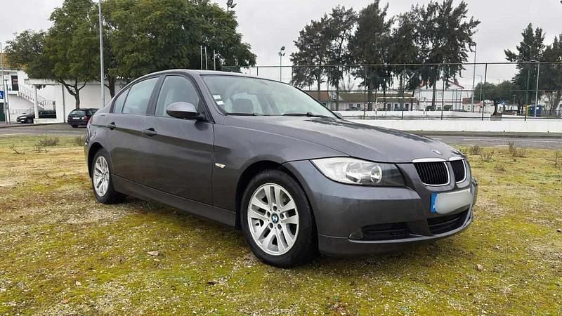 Usado BMW 320 163 HP (119 kW) 2006 Cinzento Sedan