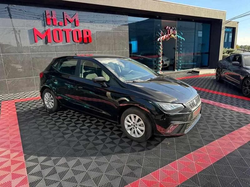 Usado Seat Ibiza Style 95 HP (69 kW) 2023 Preto Citadino