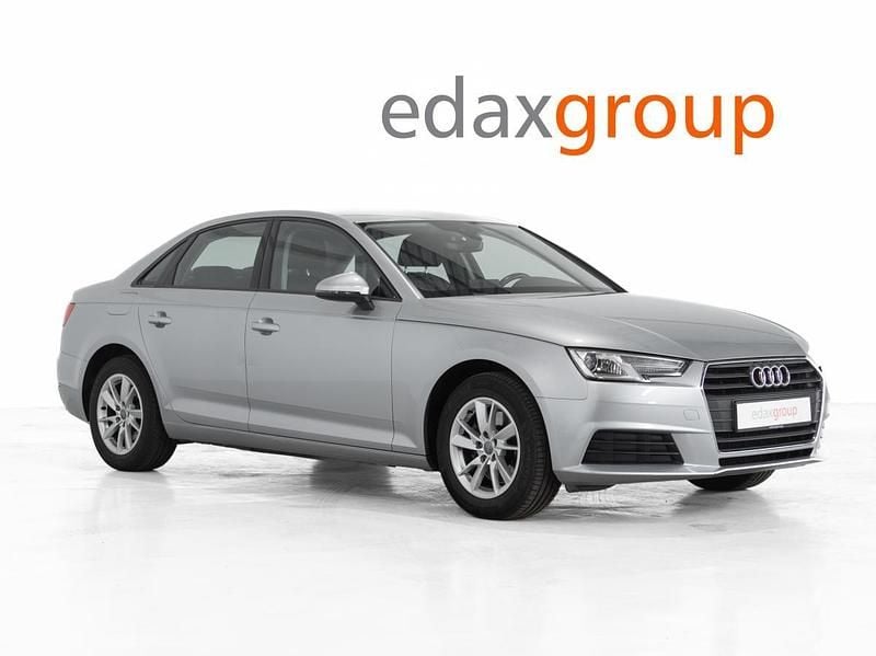 Cinzento Usado 2016 Audi A4 | € 15.490 (Super Preço) - Imagem 1/4