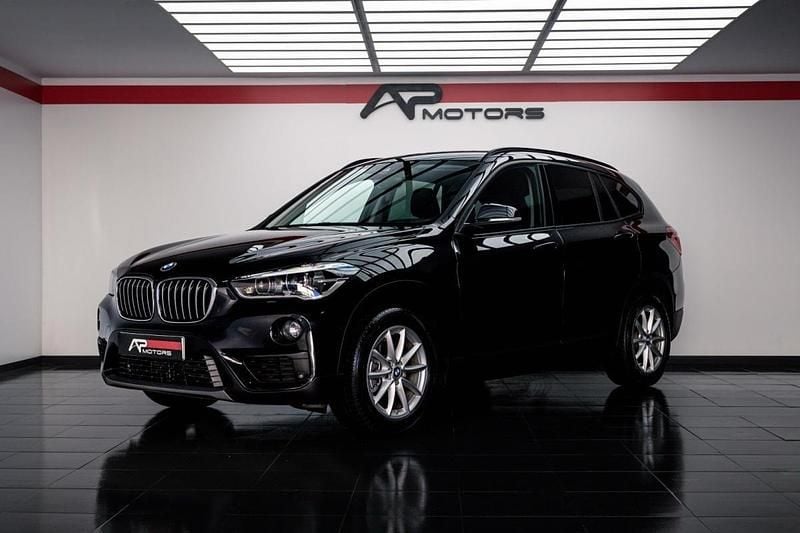 Preto Usado 2016 BMW X1 Advantage SUV | € 22.500 (Caro) - Imagem 1/4