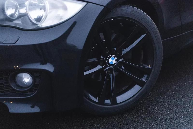 Usado BMW 118 Cabriolet 150 HP (110 kW) 2011 Preto Cabrios