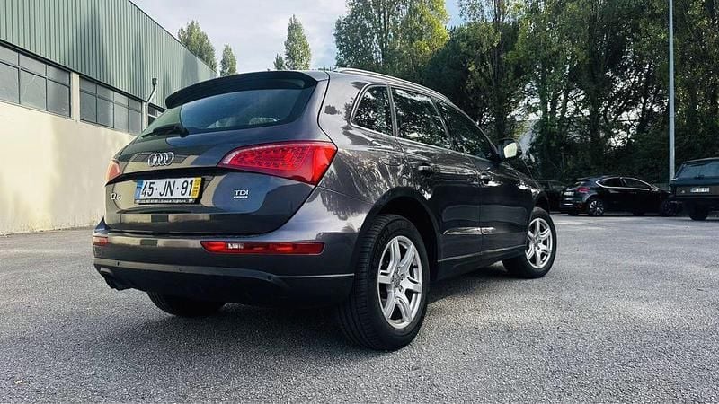 Usado 2010 Audi Q5 SUV | € 12.250 (Bom preço) - Imagem 1/4