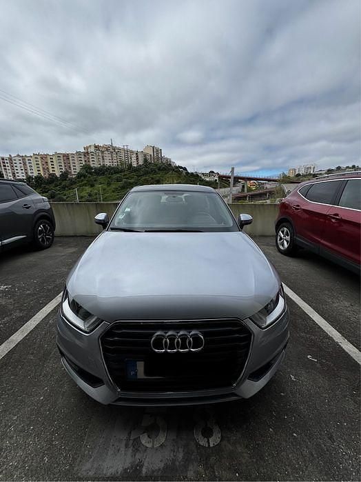 Usado 2015 Audi A1 Sportback Citadino | € 14.000 (Preço justo) - Imagem 1/4