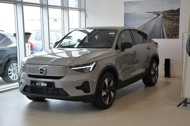 Prateado Novo 2024 Volvo EC40 Core SUV | € 49.700 (Bom preço) - Imagem 1/4