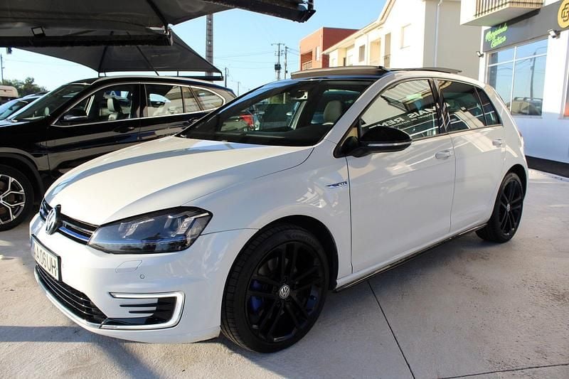 Branco Usado 2015 VW Golf VII GTE | € 14.000 (Bom preço) - Imagem 1/4