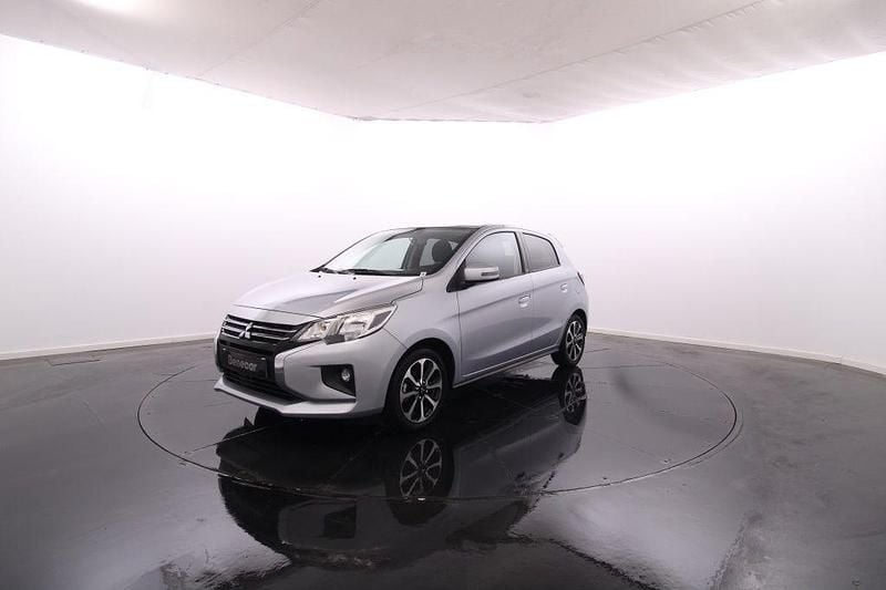 Cinzento Usado 2023 Mitsubishi Space Star | € 15.900 (Caro) - Imagem 1/4