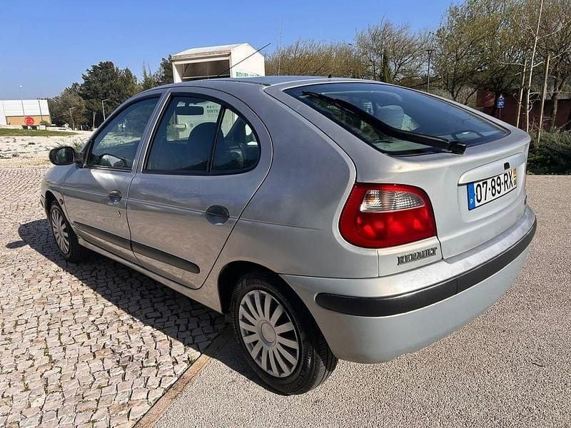 Usado Renault Mégane 2001 Sedan
