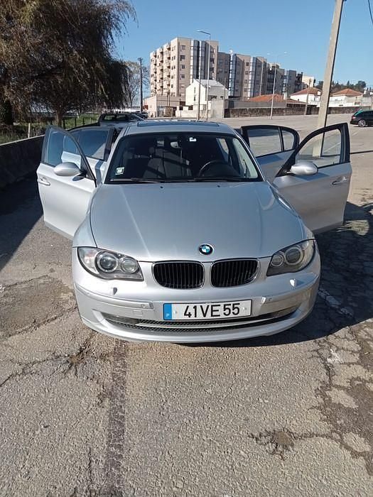 Usado 2009 BMW 118 Citadino | € 8.200 (Bom preço) - Imagem 1/4