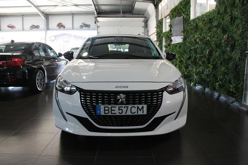 Branco Usado 2023 Peugeot 208 Citadino | € 14.800 (Bom preço) - Imagem 1/4