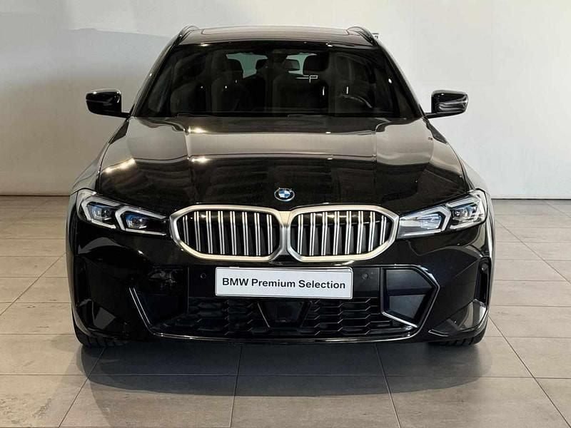 Usado BMW 330 292 HP (214 kW) 2023 Preto