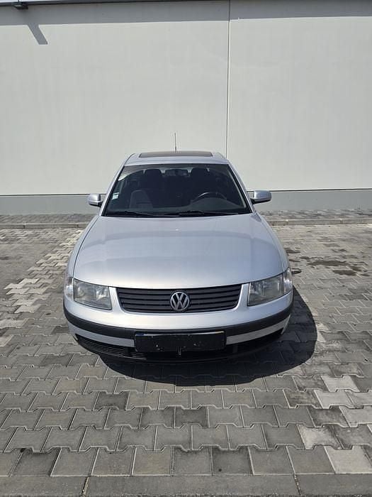 Usado VW Passat 110 HP (80 kW) 1999 Sedan
