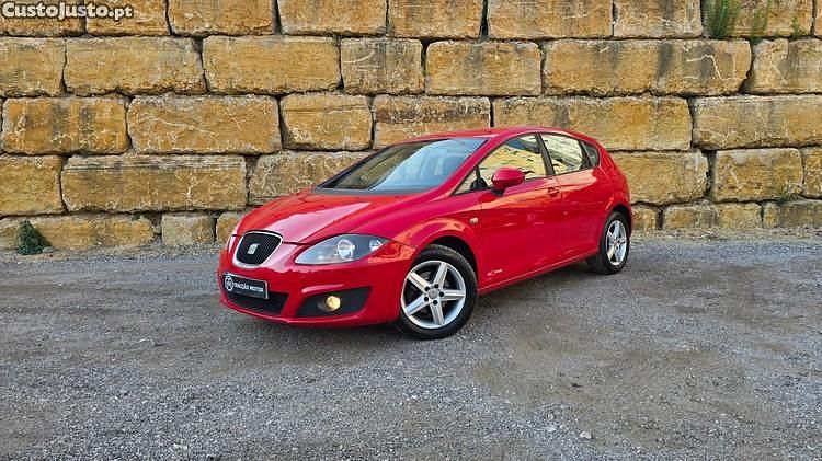 Vermelho Usado 2011 Seat Leon Copa Citadino | € 8.500 (Caro) - Imagem 1/1