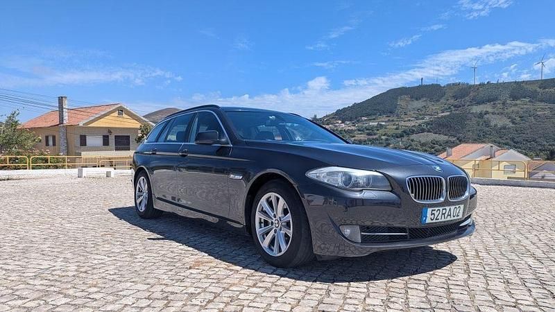 Usado 2012 BMW 520 Sedan | € 12.500 (Preço justo) - Imagem 1/4