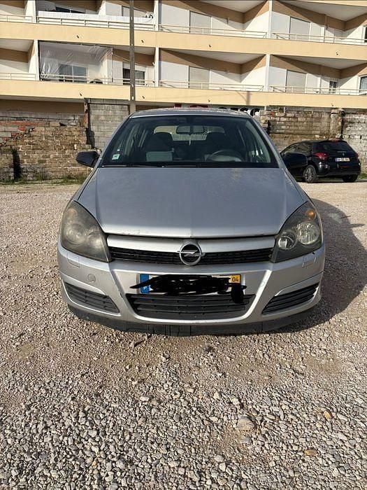 Usado 2004 Opel Astra Sedan | € 1.199 (Bom preço) - Imagem 1/4