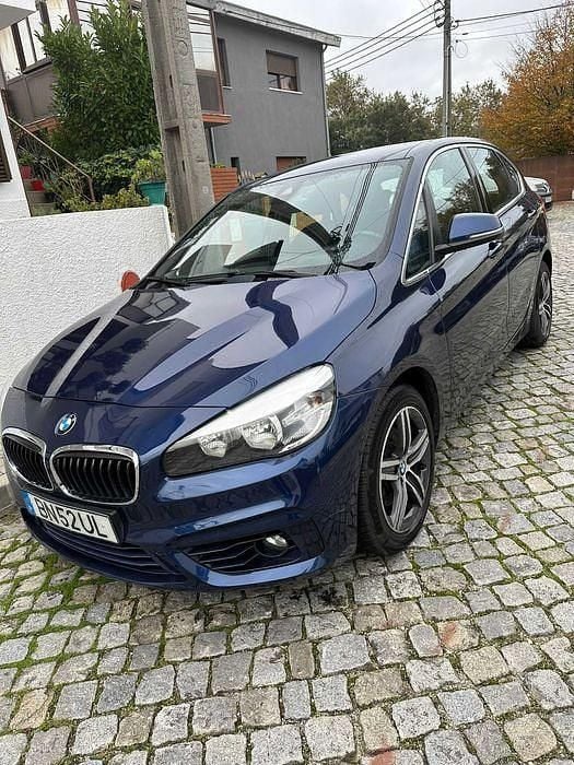 Usado 2015 BMW 218 Sport Line Sedan | € 14.500 (Preço justo) - Imagem 1/4