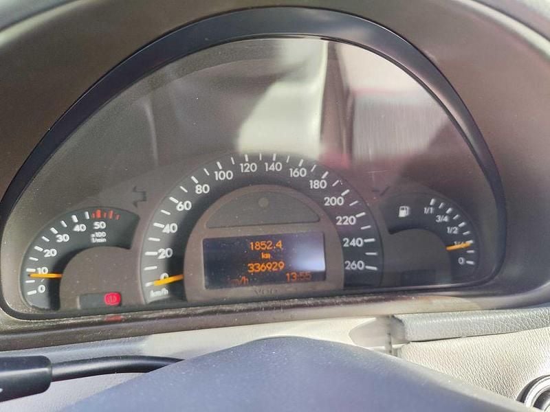 Usado Mercedes C220 2001 Sedan