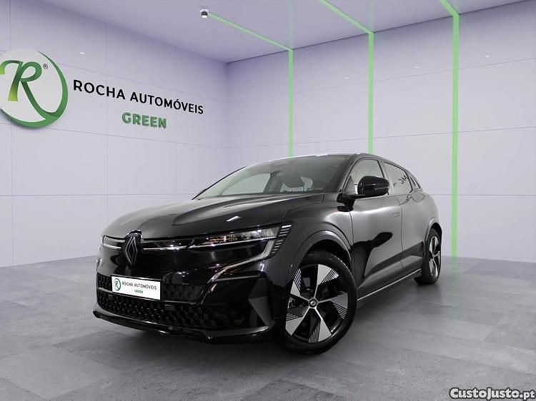 Preto Usado 2023 Renault Mégane Equilibre SUV | € 29.999 (Preço justo) - Imagem 1/1