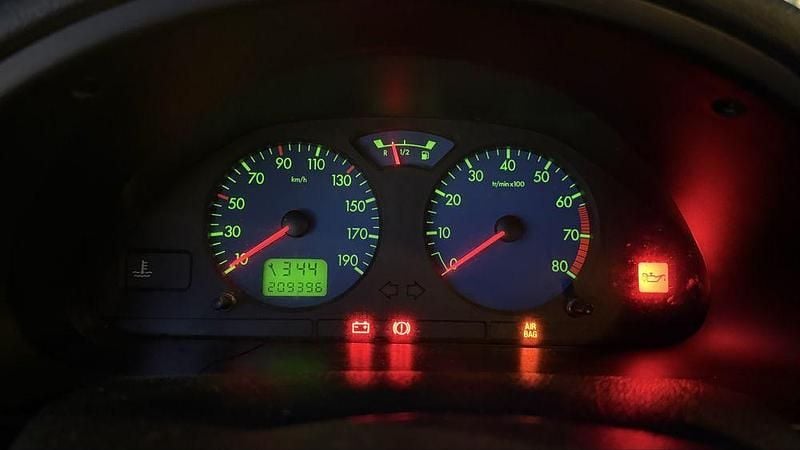 Usado Citroën Saxo 60 HP (44 kW) 2001 Citadino