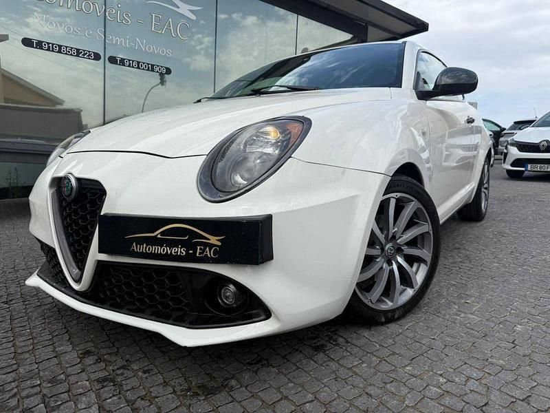 Usado Alfa Romeo MiTo Super 95 HP (69 kW) 2018 Branco Citadino