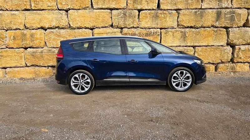 Usado Renault Grand Scénic IV 110 HP (80 kW) 2018 Azul Monovolume
