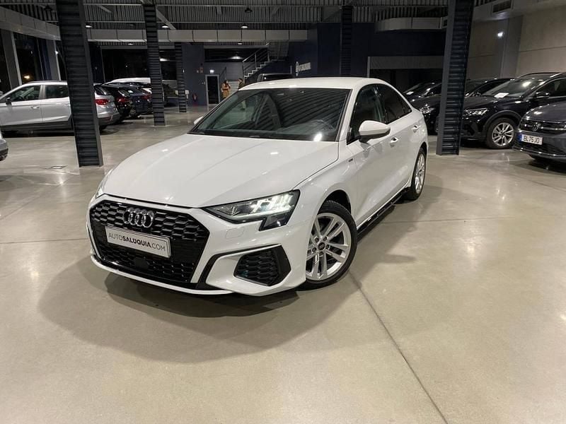 Branco Usado 2024 Audi A3 S-Line | € 26.900 (Preço justo) - Imagem 1/4