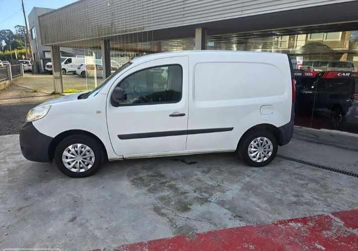Usado Renault Kangoo 90 HP (66 kW) 2013 Branco Monovolume
