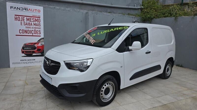 Branco Usado 2021 Opel Combo Edition+ Monovolume | € 13.900 (Preço elevado) - Imagem 1/4