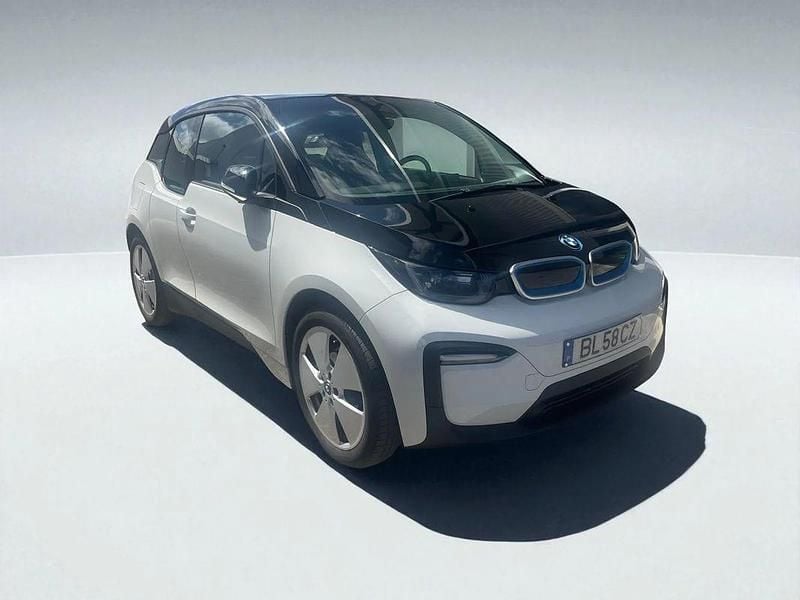 Branco Usado 2022 BMW i3 Citadino | € 22.600 (Preço justo) - Imagem 1/4