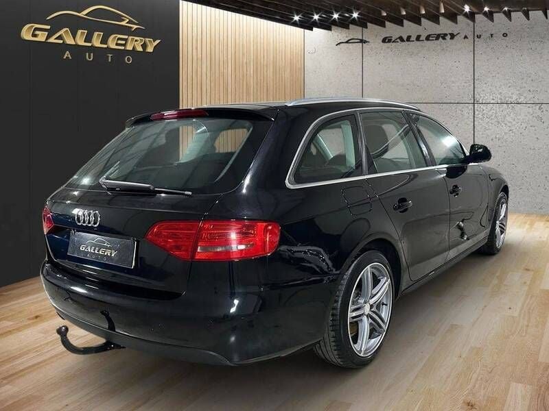 Usado Audi A4 Sport 170 HP (125 kW) 2009 Preto Carrinha