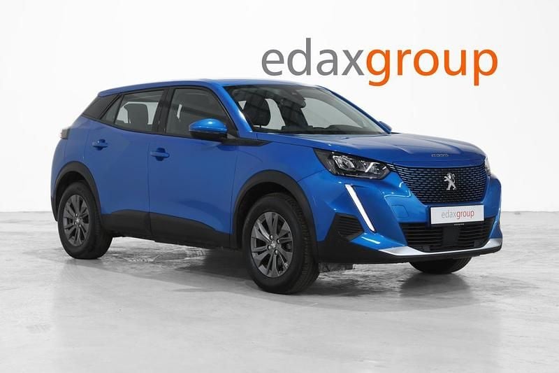 Azul Usado 2021 Peugeot e-2008 Active SUV | € 19.990 (Preço justo) - Imagem 1/4