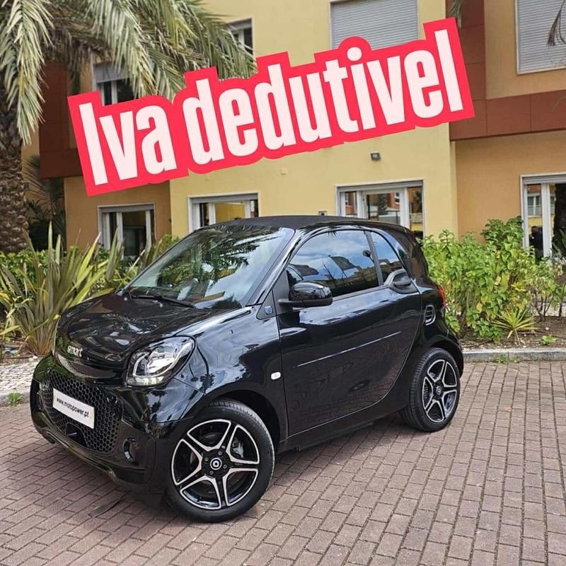 Preto Usado 2022 Smart ForTwo Electric Drive Passion | € 15.480 - Imagem 1/4