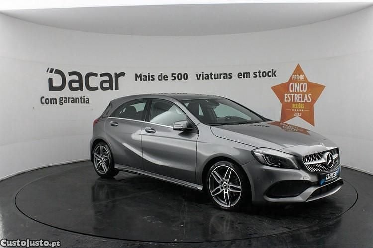 Usado Mercedes A180 AMG line 109 HP (80 kW) 2018 Cinza Citadino