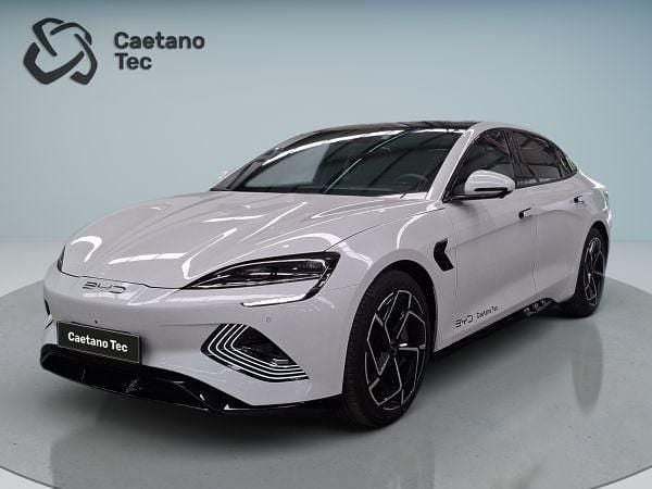 Branco Usado 2025 BYD Seal | € 43.990 - Imagem 1/4