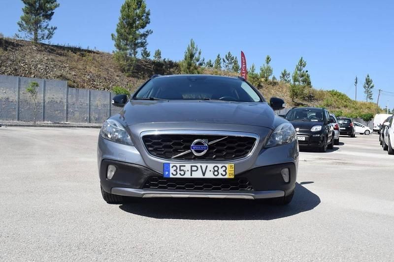 Usado Volvo V40 CC 115 HP (84 kW) 2015 Cinzento Carrinha
