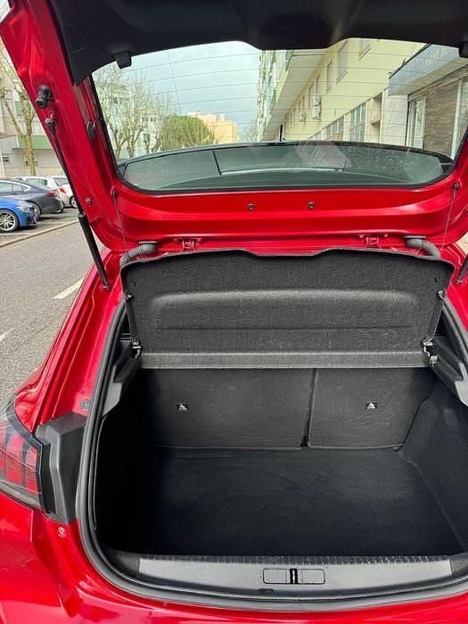 Usado Peugeot e-208 100 kW (136 HP) 2022 Citadino