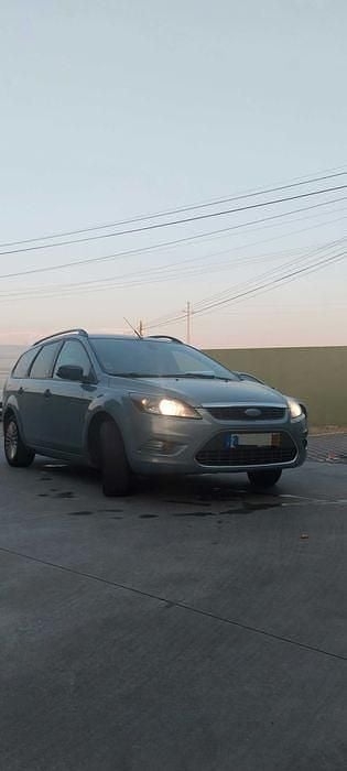 Usado 2008 Ford Focus Titanium X Sedan | € 3.500 (Preço justo) - Imagem 1/4