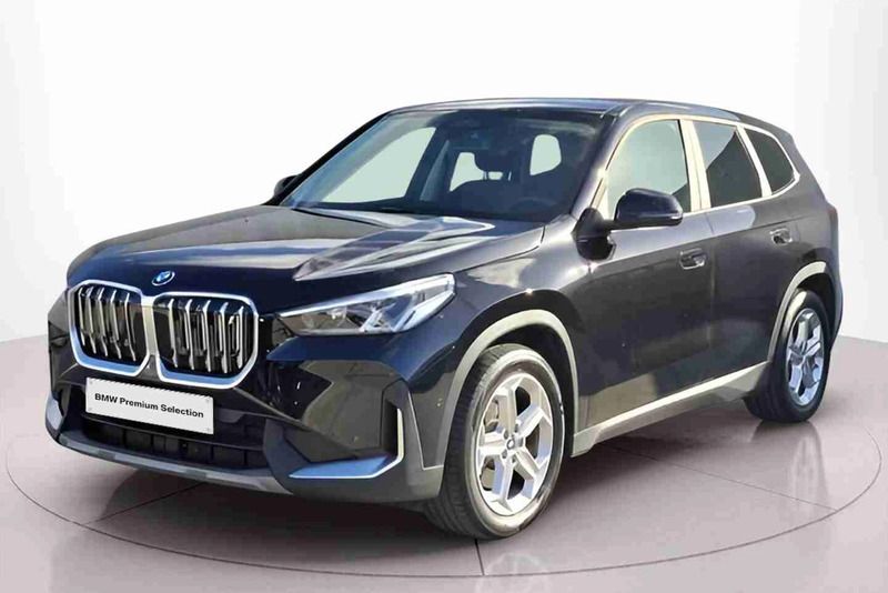Preto Usado 2023 BMW iX1 Performance SUV | € 45.900 (Preço justo) - Imagem 1/4