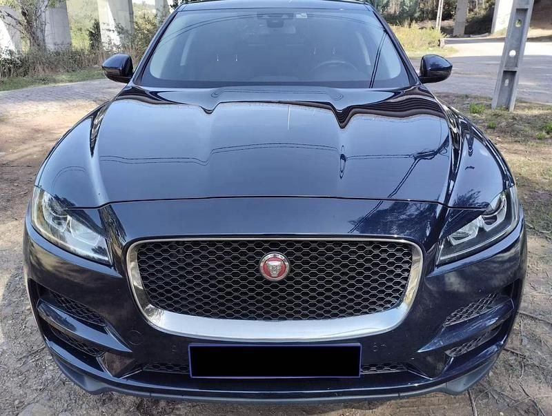 Azul Usado 2017 Jaguar F-Pace Prestige SUV | € 23.750 (Preço justo) - Imagem 1/4