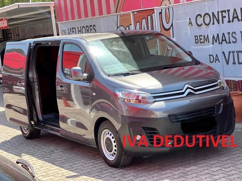 Cinza Usado 2018 Citroën Jumpy Monovolume | € 17.749 - Imagem 1/4