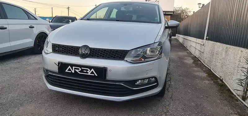 Cinza prata Usado 2016 VW Polo Allstar | € 12.500 (Caro) - Imagem 1/4